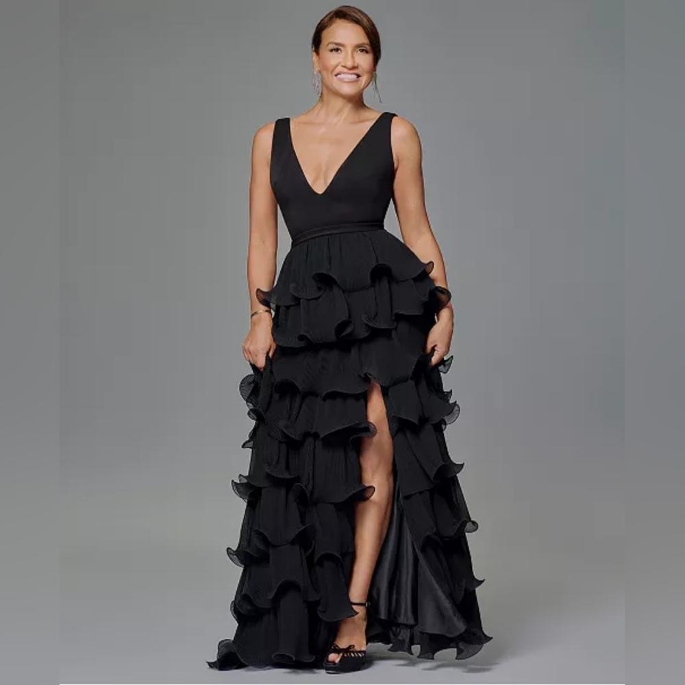 Women's Clothing (A84)